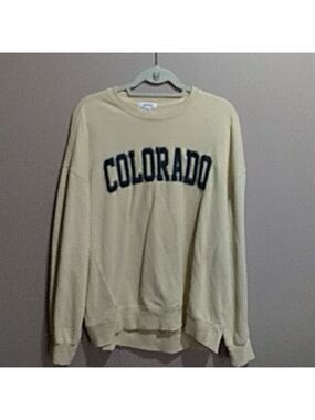 Garage sweater size medium